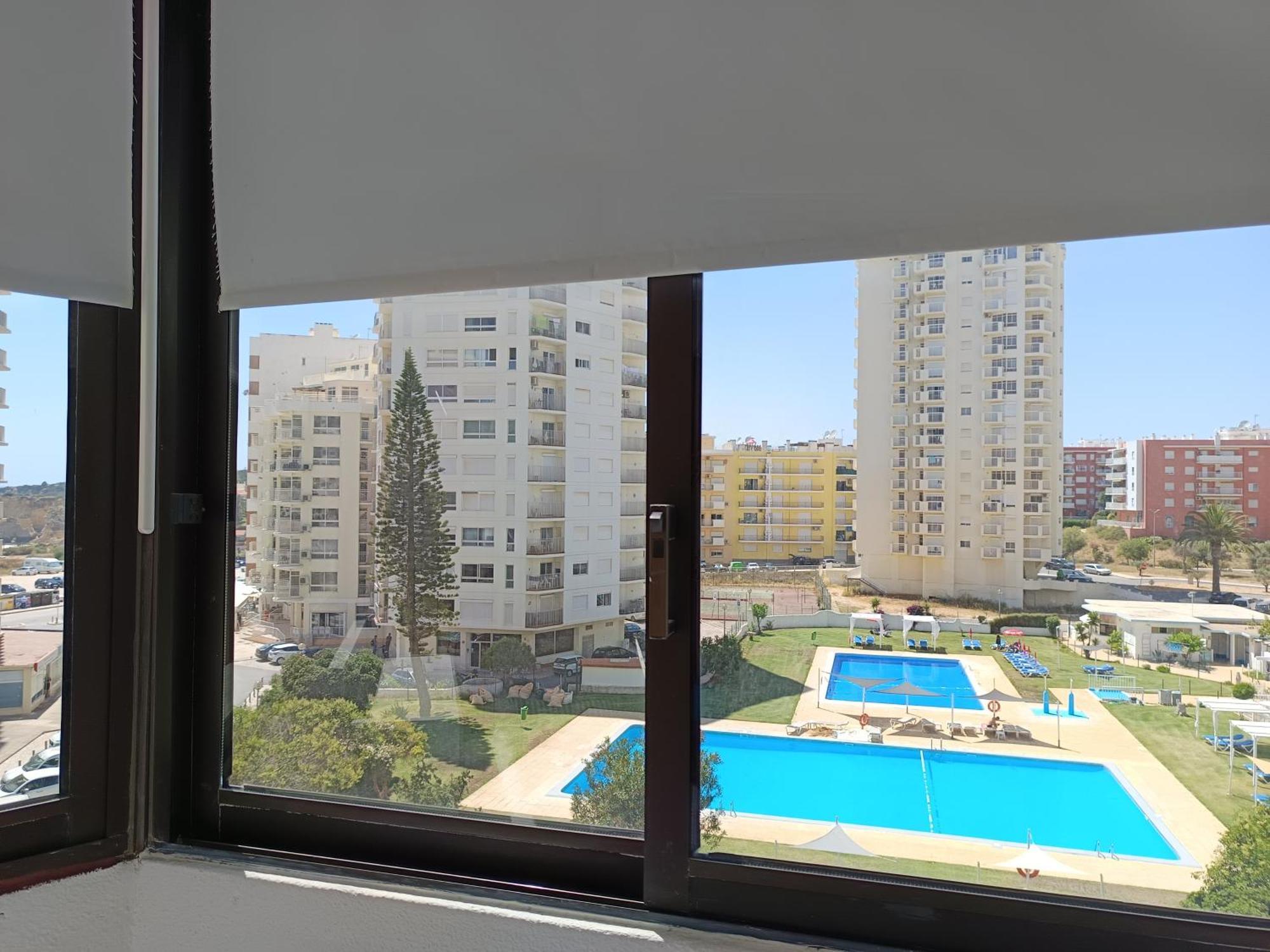 Apartamento Do Algarve Armacao de Pera Luaran gambar